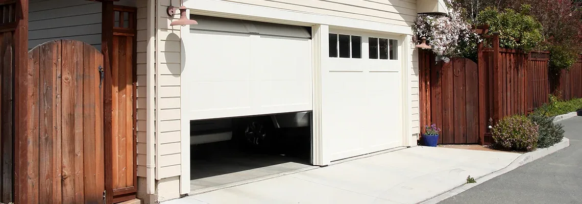 Repair Garage Door Won't Close Light Blinks in Miami